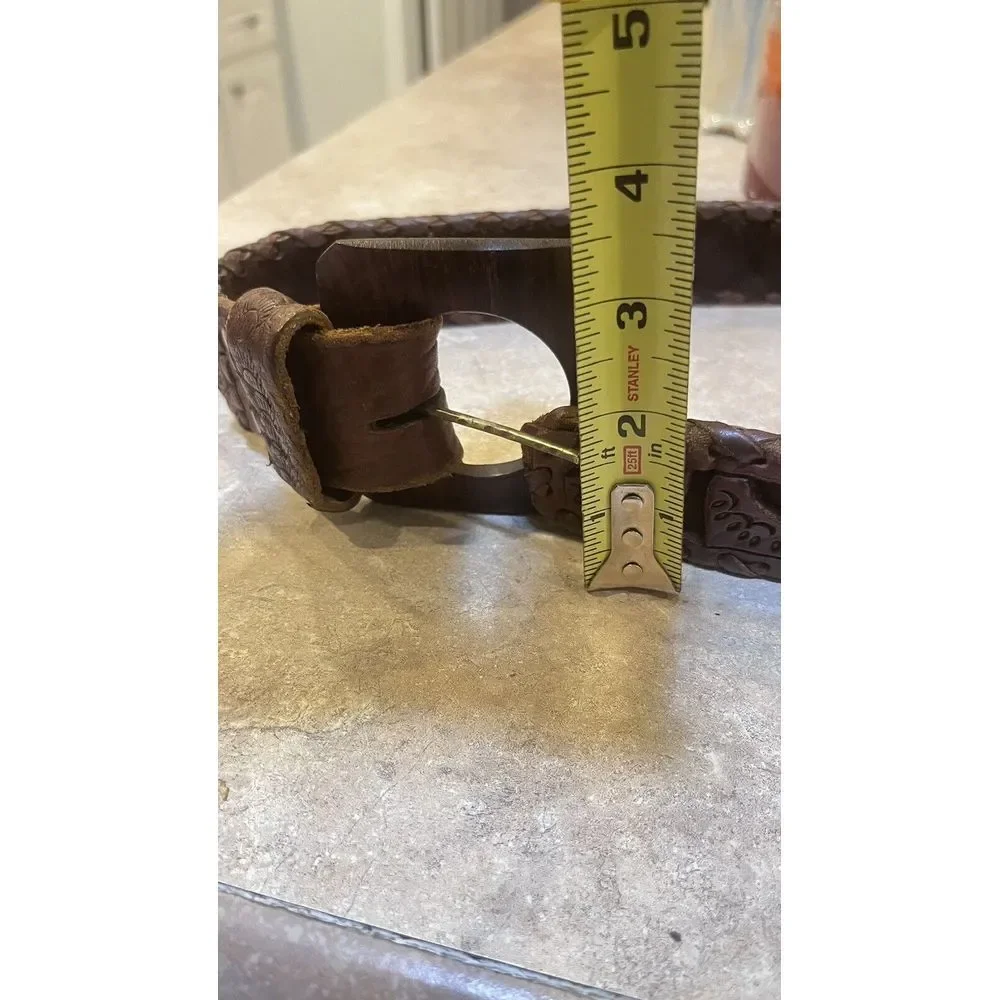 Vintage Hand Tooled Crafted Carved Mexican Western Leather‎ Belt Woman's Small